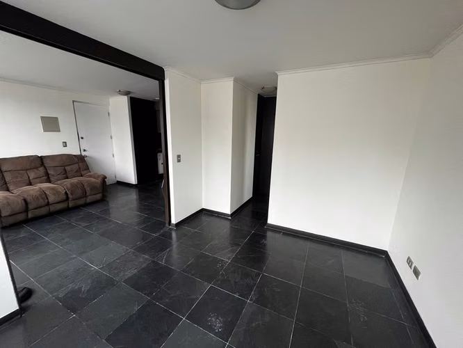 ARRIENDO DPTO SEMI AMOBLADO METRO SANTA ISABEL