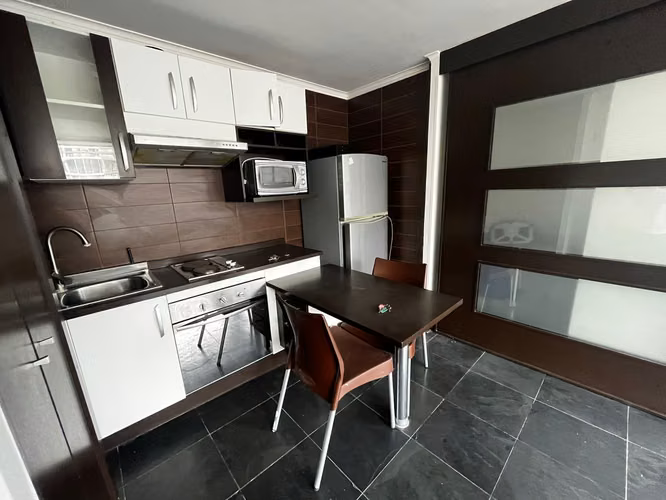 ARRIENDO DPTO SEMI AMOBLADO METRO SANTA ISABEL