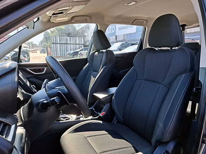 SUBARU FORESTER 2024