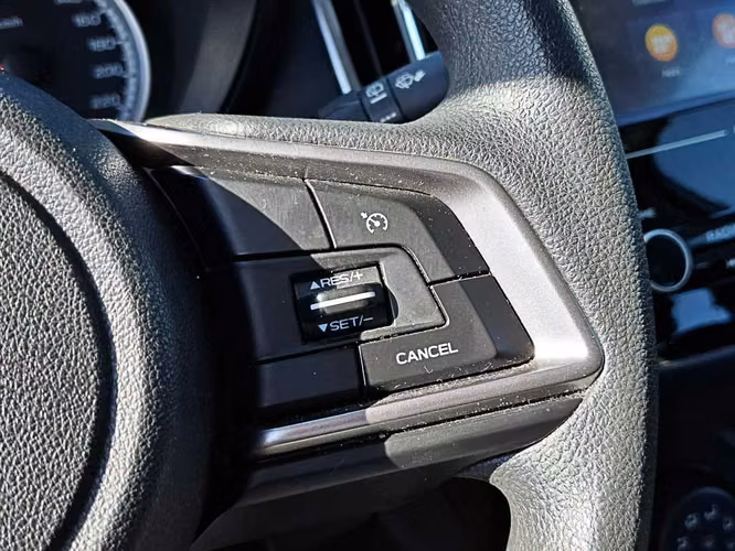 SUBARU FORESTER 2024