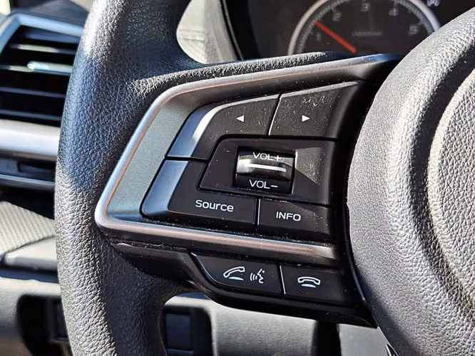 SUBARU FORESTER 2024