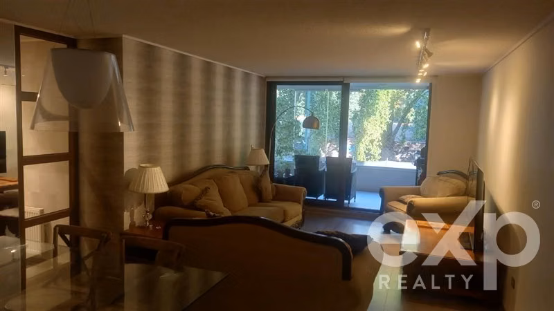 Departamento en venta de 3 dorm. 2 baños 2 est. en Peñalolén