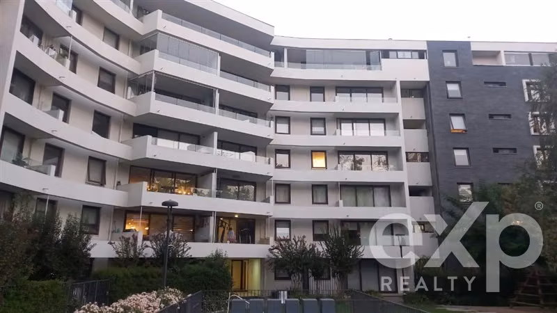 Departamento en venta de 3 dorm. 2 baños 2 est. en Peñalolén