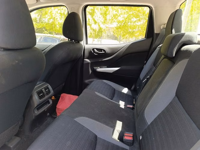 NISSAN NAVARA DC SE 2.3D MT - 2022 | 2580