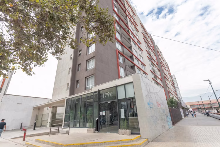 Av. Vicuña Mackenna  (1 Est /1 Bod) [2536-11]