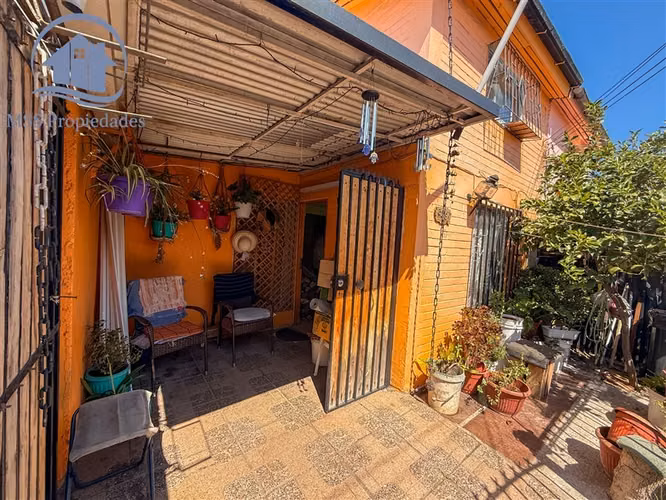 Casa en venta de 3D1B metro sotero del rio Puente Alto