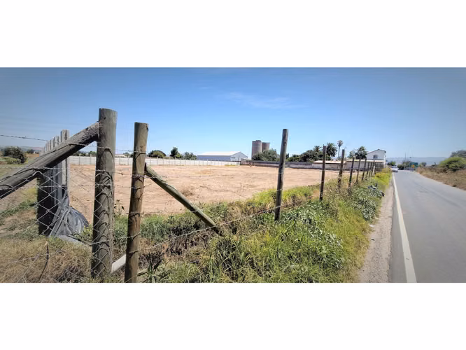 Arriendo de sitio de 3.000 m2, en San Pedro, Quillota. $600.000