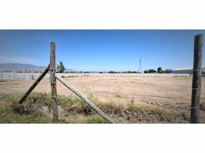 Arriendo de sitio de 3.000 m2, en San Pedro, Quillota. $600.000