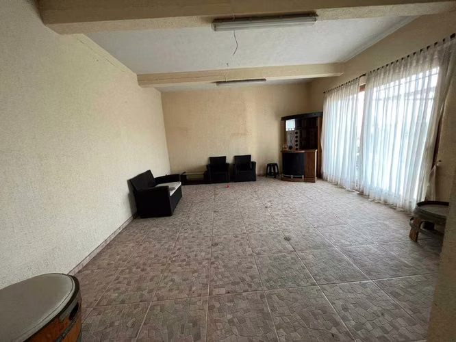 CASA 3 PISOS, PISCINA, 7 DORM, 6 BAÑ, 3 EST (66238)