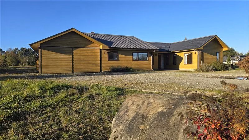 Casa en venta de 5 dorm. en Puerto Varas