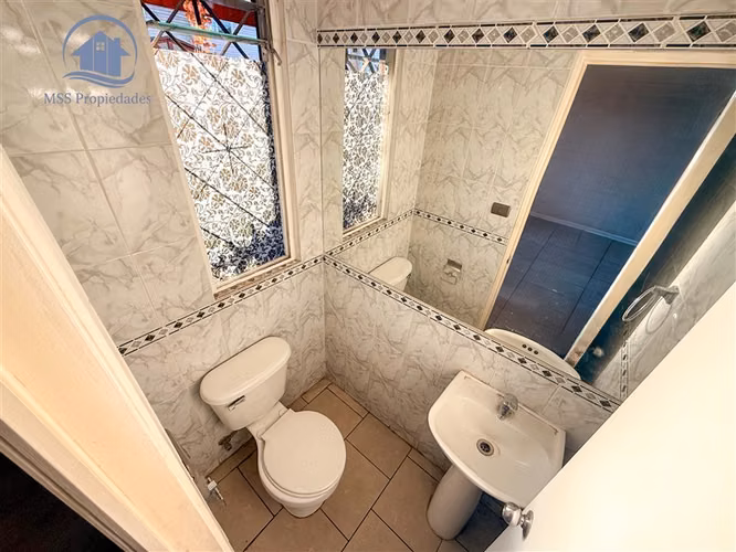 Casa 3D2B con quincho en San Bernardo, Metrotren Maestranza