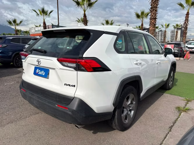 Toyota Rav4  2.0 LE 4X2 CVT AT 5P 2025