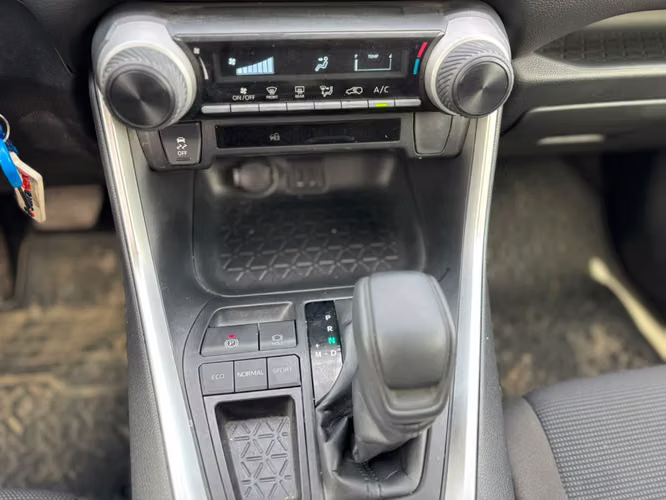 Toyota Rav4  2.0 LE 4X2 CVT AT 5P 2025