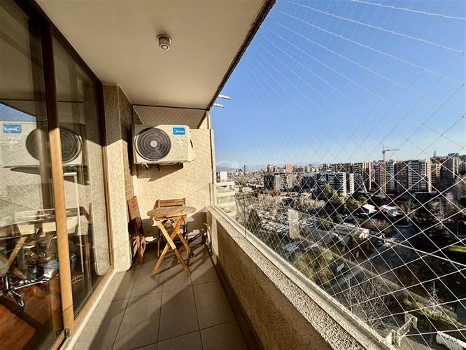 Departamento en venta de 3 dorm. Las Condes, piscina