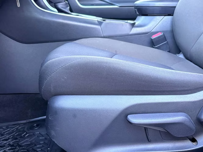 Toyota Rav4  2.0 LE 4X2 CVT AT 5P 2025 - Imagen 20