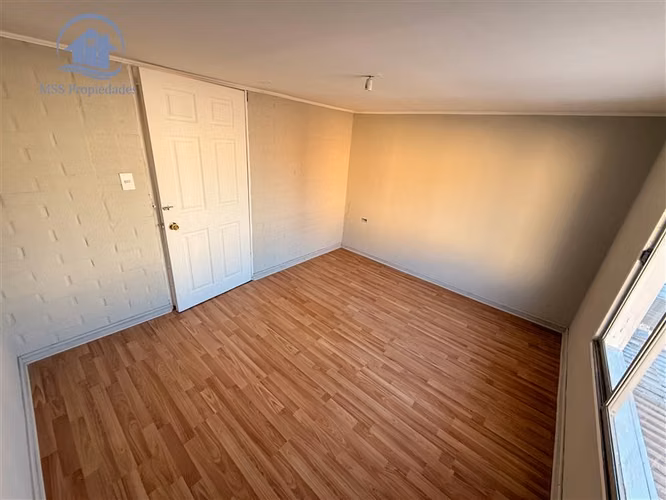 Casa en venta de 3D/1B cercano a Eyzaguire en Puente Alto