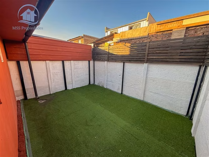 Casa en venta de 3D/1B cercano a Eyzaguire en Puente Alto