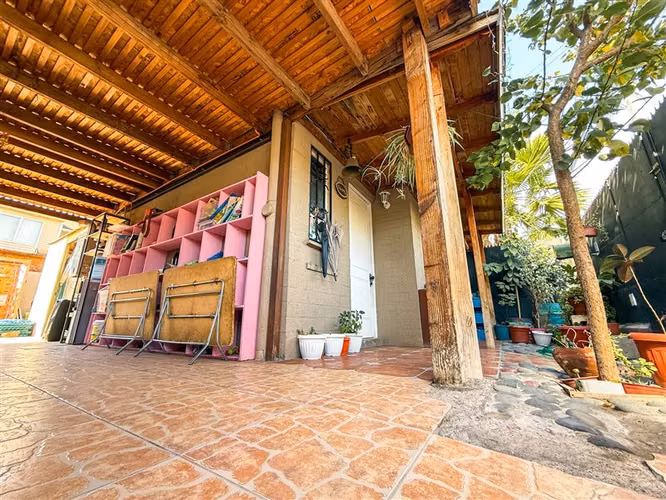 Casa Amplia 4D 2B + 3 Estac. Los Suspiros, San Bernardo