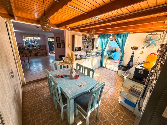 Casa Amplia 4D 2B + 3 Estac. Los Suspiros, San Bernardo