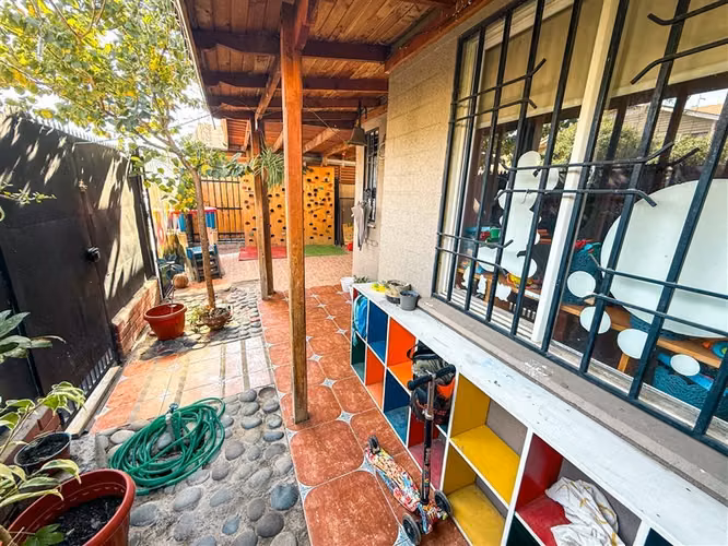 Casa Amplia 4D 2B + 3 Estac. Los Suspiros, San Bernardo