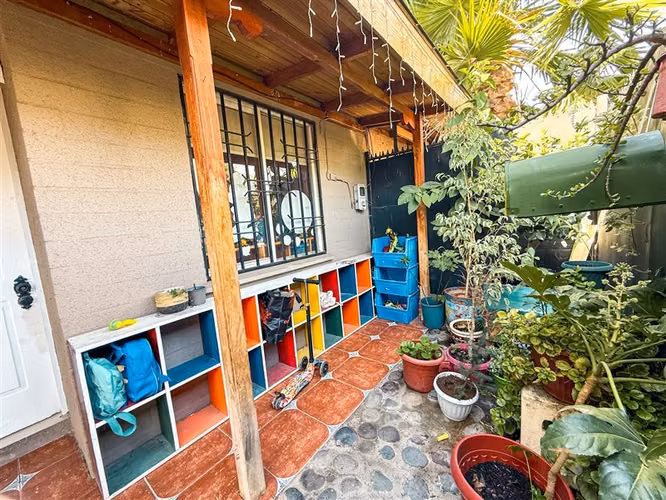 Casa Amplia 4D 2B + 3 Estac. Los Suspiros, San Bernardo