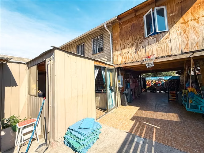 Casa Amplia 4D 2B + 3 Estac. Los Suspiros, San Bernardo