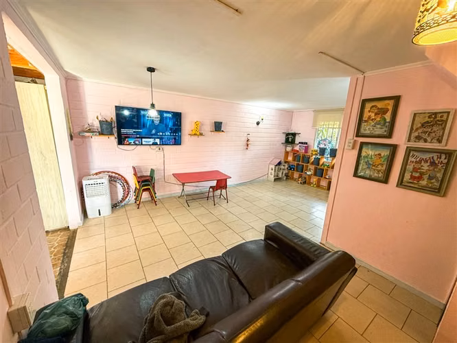 Casa Amplia 4D 2B + 3 Estac. Los Suspiros, San Bernardo