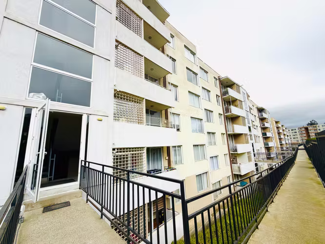 Departamento en Arriendo, Condominio Puertas del Lago 2D / 1B / 1E
