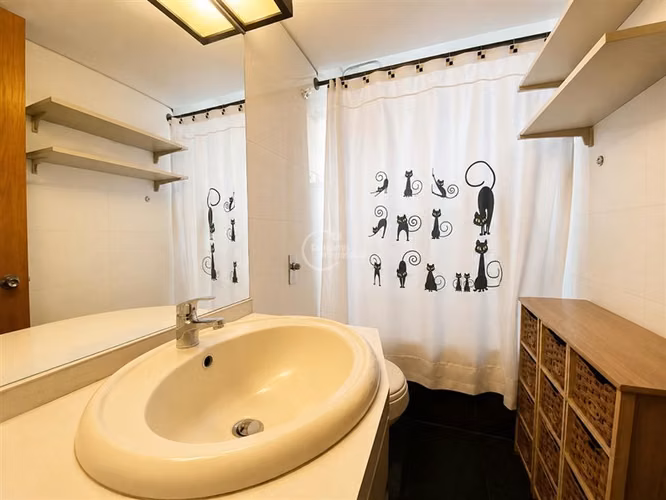 Departamento en venta de 4 dorm. en Vitacura