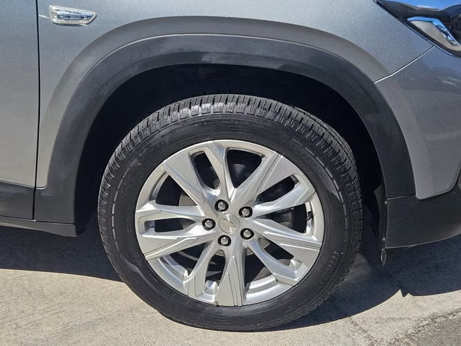 Chevrolet Tracker 1.2T LTZ R 4X2 AT 5P 2025 - Imagen 9