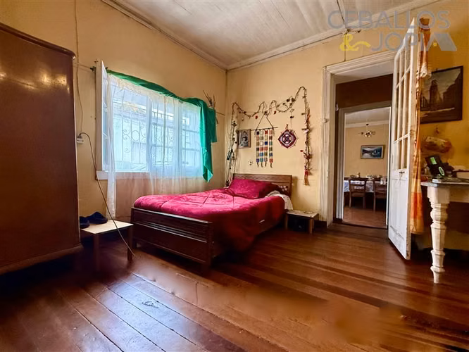 Casa en venta de 4 dorm. en Valparaíso
