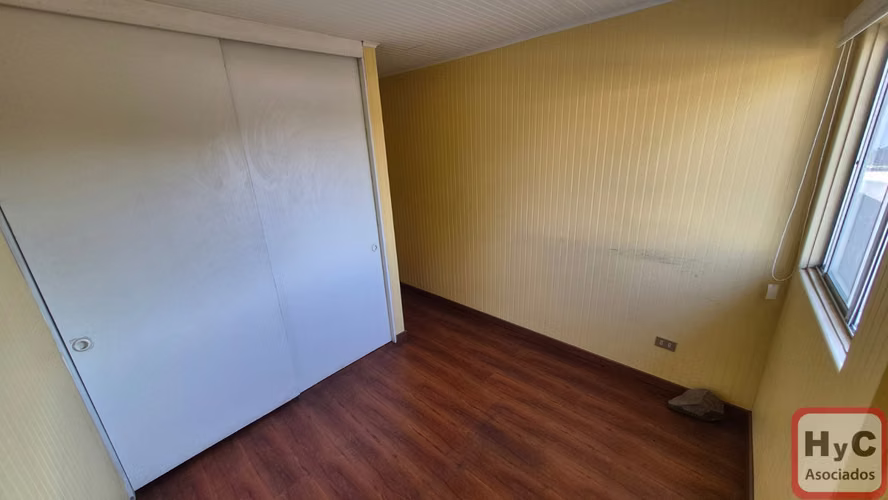 Arriendo oficinas en Quilicura 8 privados 9-B y 2- E metro lo Cruzat.