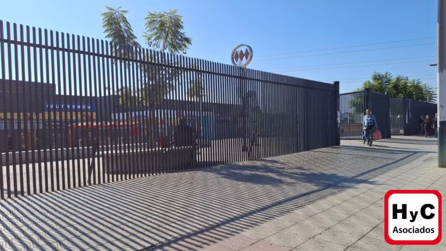 Arriendo oficinas en Quilicura 8 privados 9-B y 2- E metro lo Cruzat.