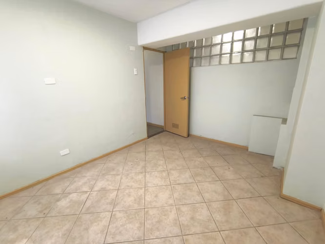 Se Arrienda Oficina Metro Alcántara Las Condes