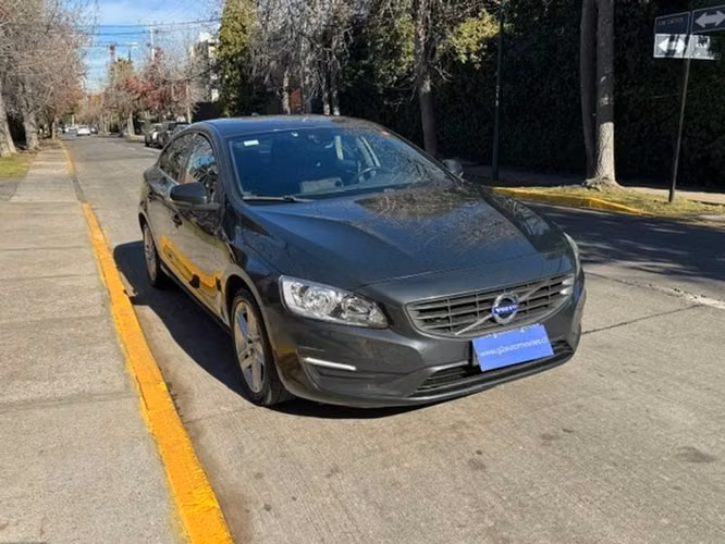VOLVO S60 D2 COMFORT - 2016 | 2820