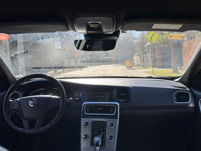 VOLVO S60 D2 COMFORT - 2016 | 2820