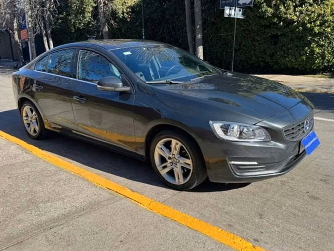 VOLVO S60 D2 COMFORT - 2016 | 2820