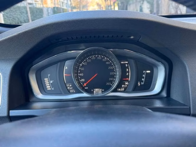 VOLVO S60 D2 COMFORT - 2016 | 2820