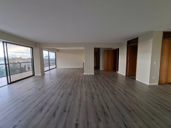 Departamento tipo penthouse frente al Casino (177932)