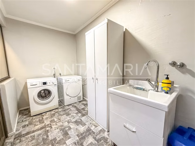 Casa en venta de 4 dorm. en Huertos Familiares, San Pedro