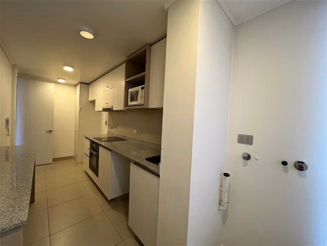 Departamento en arriendo de 2 dorm. en Macul
