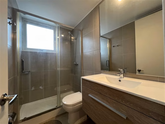 Departamento en arriendo de 2 dorm. en Macul