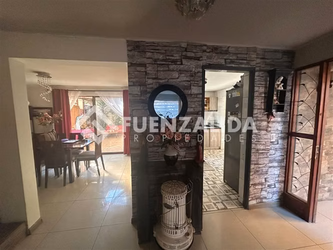 Casa en venta de 4D2B2E en Peñalolén