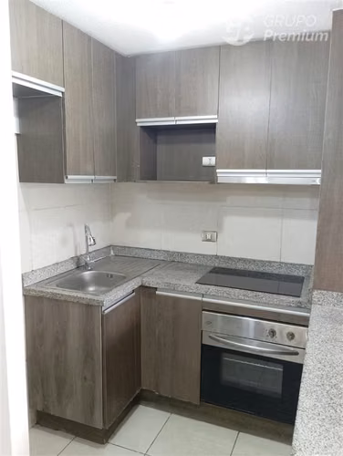 Iluminado Depto en venta de 2 dorm. en Est. Central