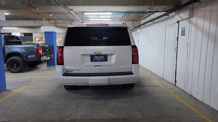 CHEVROLET SUBURBAN 5.3  4X4 2020