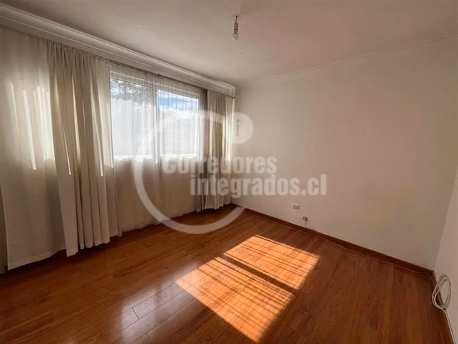 Casa en arriendo de 3 dorm. en Ñuñoa