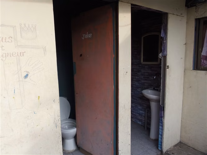 Casa en venta de 5 dorm. en Estación Central