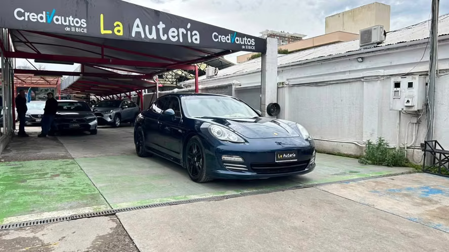 Porsche Panamera AWD 4.8 AUT (2012)