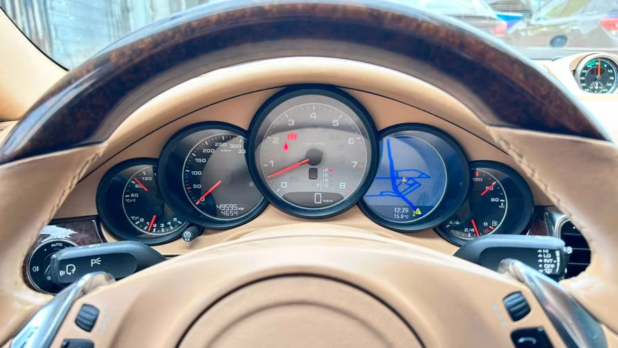 Porsche Panamera AWD 4.8 AUT (2012)