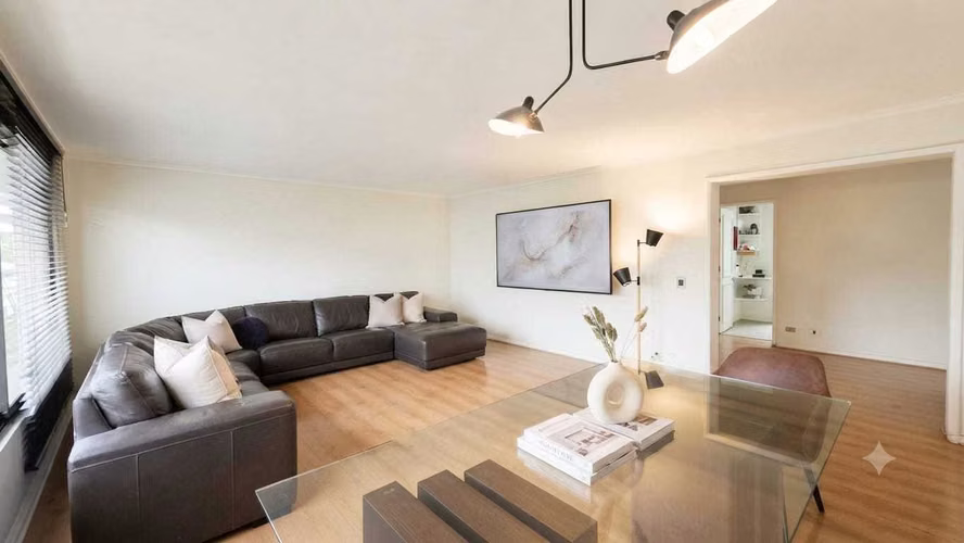 Exclusivo Departamento en El Golf 3 Dormitorios (177955)